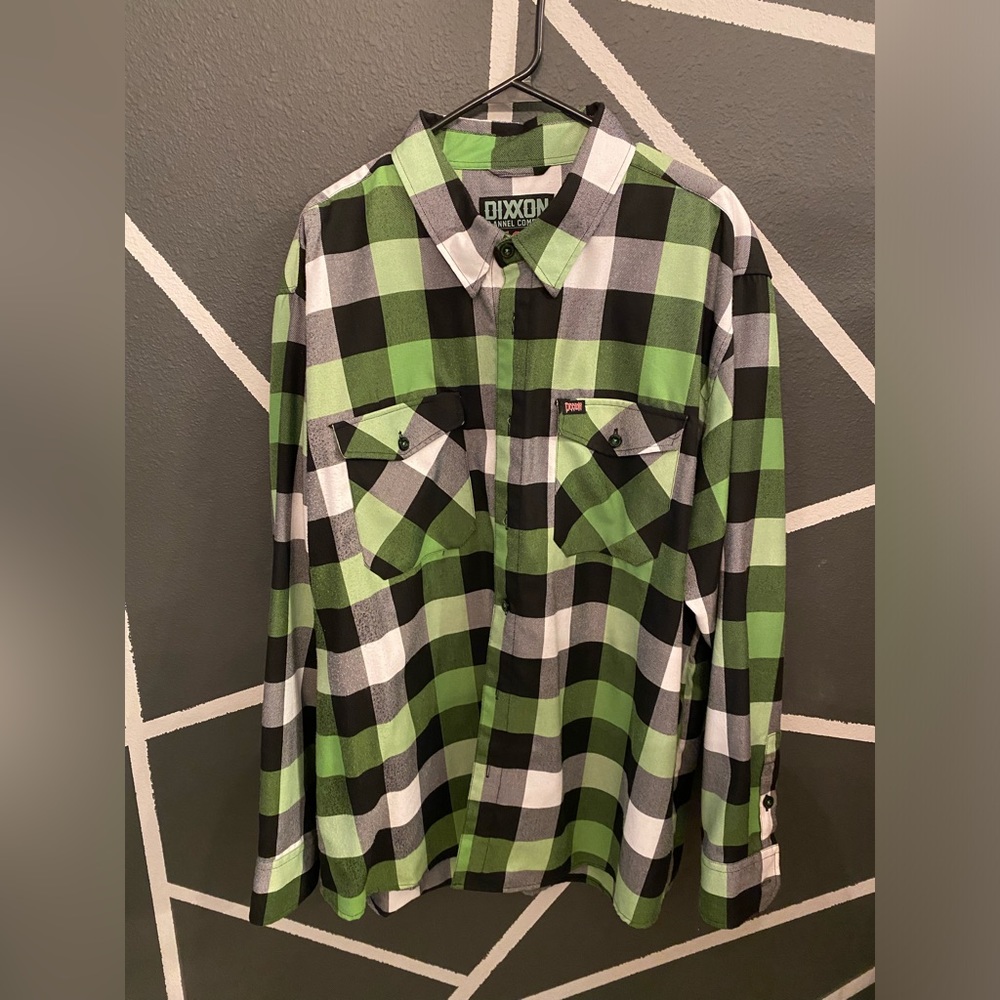 Dixxon Flannel “DRAGULA” Men’s 3XL